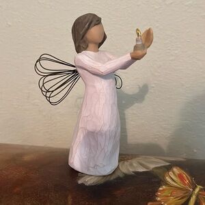WILLOW TREE Angel of Hope